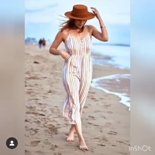 Susie Abromeit feet photo 16