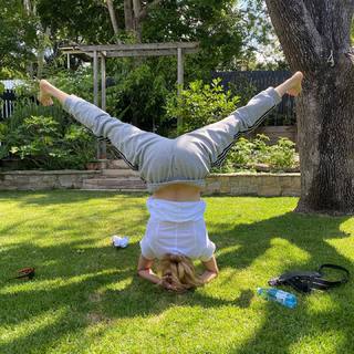 Susie Abromeit feet photo 10