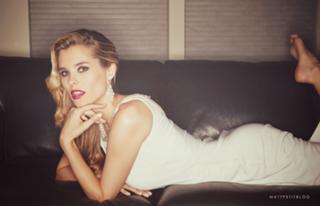 Susie Abromeit feet photo 10