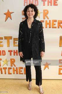 Susie Essman feet photo 18