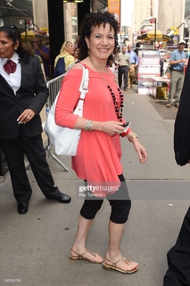 Susie Essman feet photo 17
