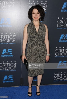 Susie Essman feet photo 9