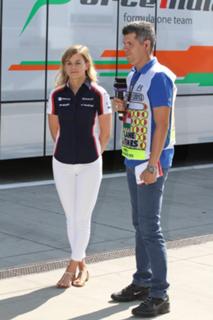 Susie Wolff feet photo 6