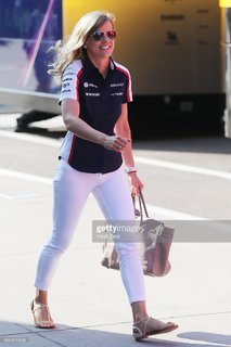 Susie Wolff feet photo 9