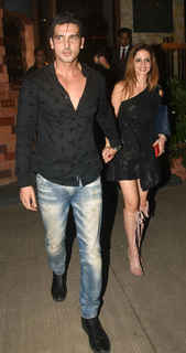 Sussane Roshan feet photo 6