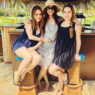 Sussane Roshan feet photo 6