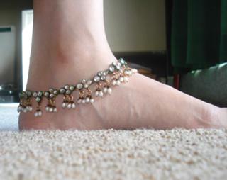 Sussane Roshan feet photo 13