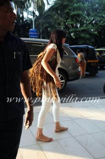 Sussane Roshan feet photo 7