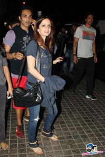 Sussane Roshan feet photo 6