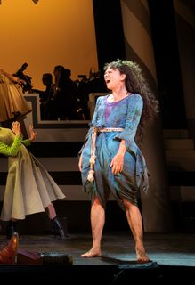 Sutton Foster feet photo 6
