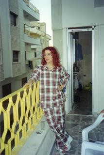 Suzan Najm Aldeen feet photo 13
