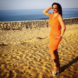 Suzan Najm Aldeen feet photo 1