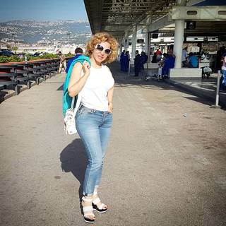 Suzan Najm Aldeen feet photo 6
