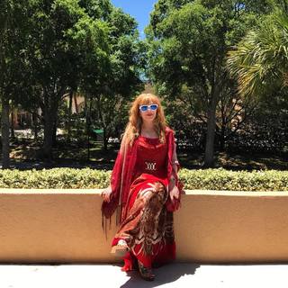 Suzan Najm Aldeen feet photo 15