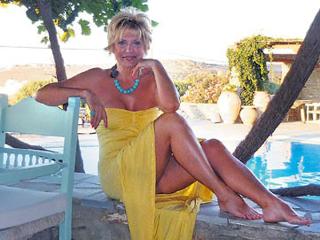 Suzana Mancic feet photo 4