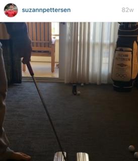 Suzann Pettersen feet photo 5