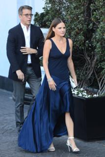 Suzanne Cryer feet photo 5