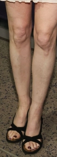 Suzanne Cryer feet photo 11