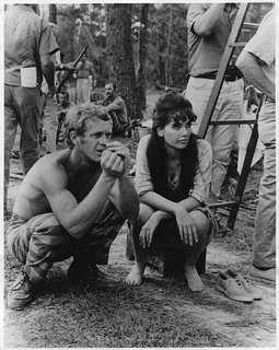 Suzanne Pleshette feet photo thumbnail