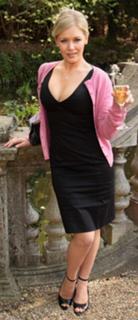 Suzanne Shaw feet photo 20