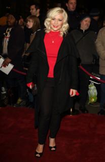 Suzanne Shaw feet photo 5