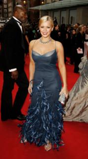 Suzanne Shaw feet photo 15