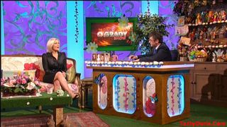 Suzanne Shaw feet photo 11