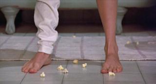 Suzanne Snyder feet photo 1