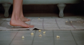 Suzanne Snyder feet photo 10