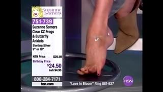 Suzanne Somers feet photo thumbnail