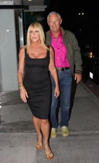 Suzanne Somers feet photo thumbnail