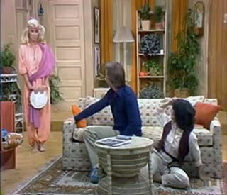 Suzanne Somers feet photo thumbnail