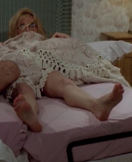 Suzanne Somers feet photo thumbnail