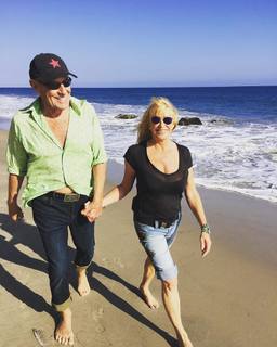 Suzanne Somers feet photo thumbnail