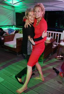 Suzanne von Borsody feet photo thumbnail