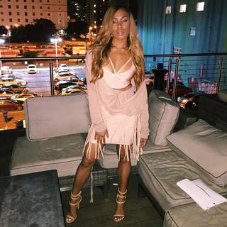 Suzette James feet photo 9