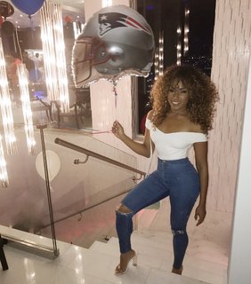 Suzette James feet photo 18