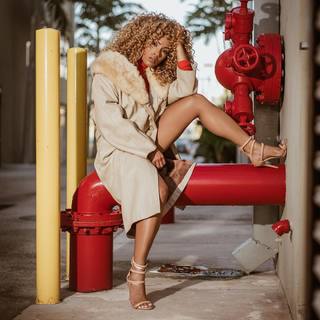 Suzette James feet photo 5