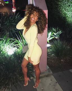 Suzette James feet photo 19