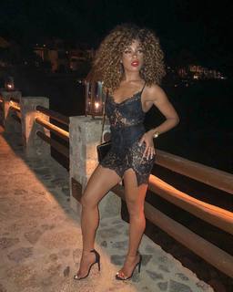 Suzette James feet photo 1