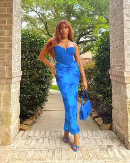 Suzette James feet photo 17