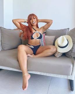 Suzette James feet photo 5