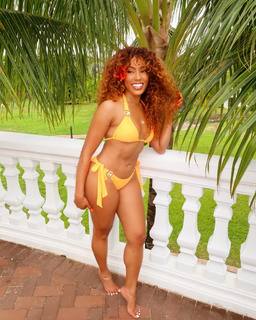 Suzette James feet photo 6