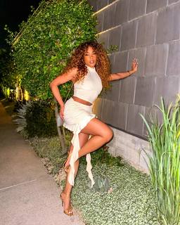 Suzette James feet photo 18
