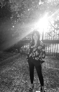 Suzi Perry feet photo thumbnail