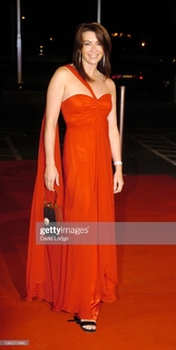 Suzi Perry feet photo thumbnail