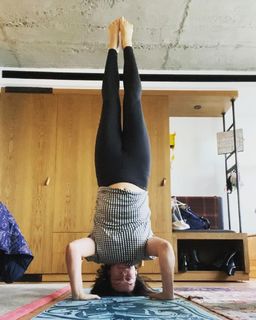 Suzi Perry feet photo thumbnail