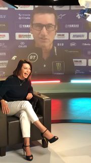 Suzi Perry feet photo thumbnail