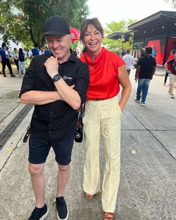 Suzi Perry feet photo thumbnail