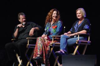 Suzie Plakson feet photo 3
